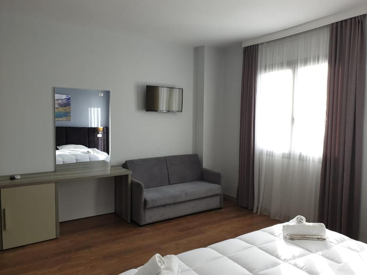 Perandor Beach Durres Exterior photo